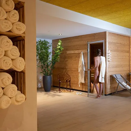 Naundrups Hof Szálloda *